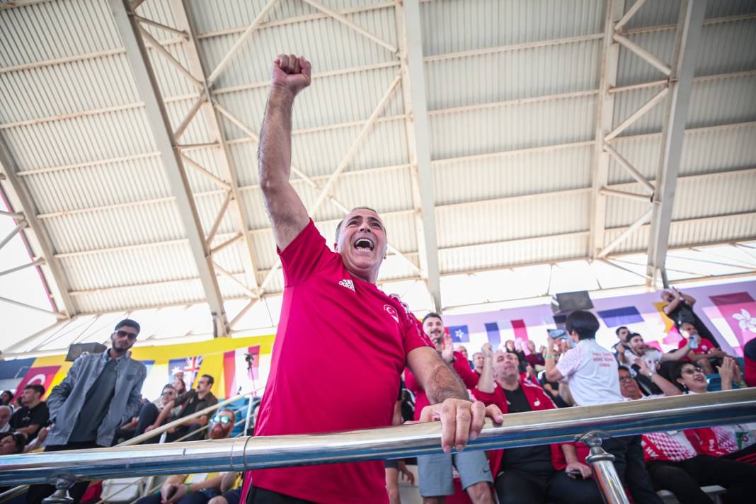 Milli bocceci Eda Sayak'tan altın madalya 5